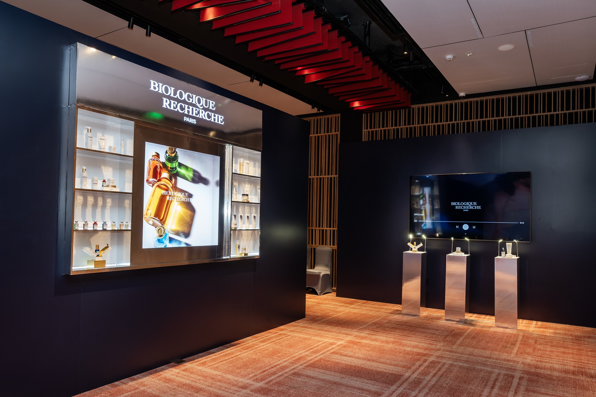 Cân bằng trải nghiệm tại Press Club